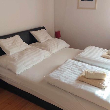 Mediterran Apartman Es Vendeghaz Hajduszoboszlo Exterior photo