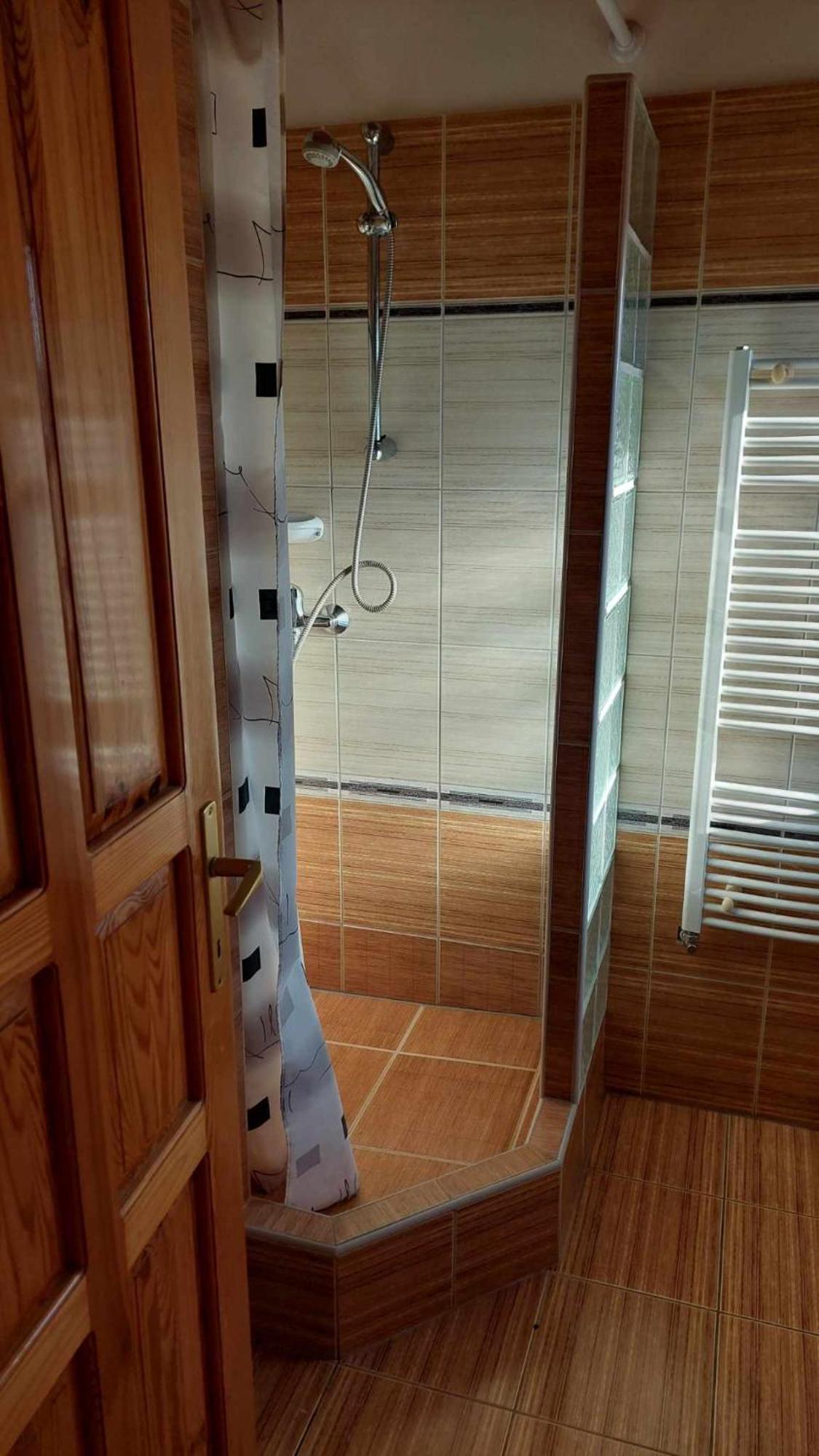 Mediterran Apartman Es Vendeghaz Hajduszoboszlo Exterior photo
